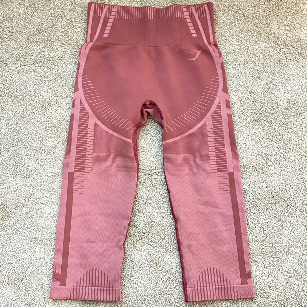 🎈Gymshark~Capri Leggings